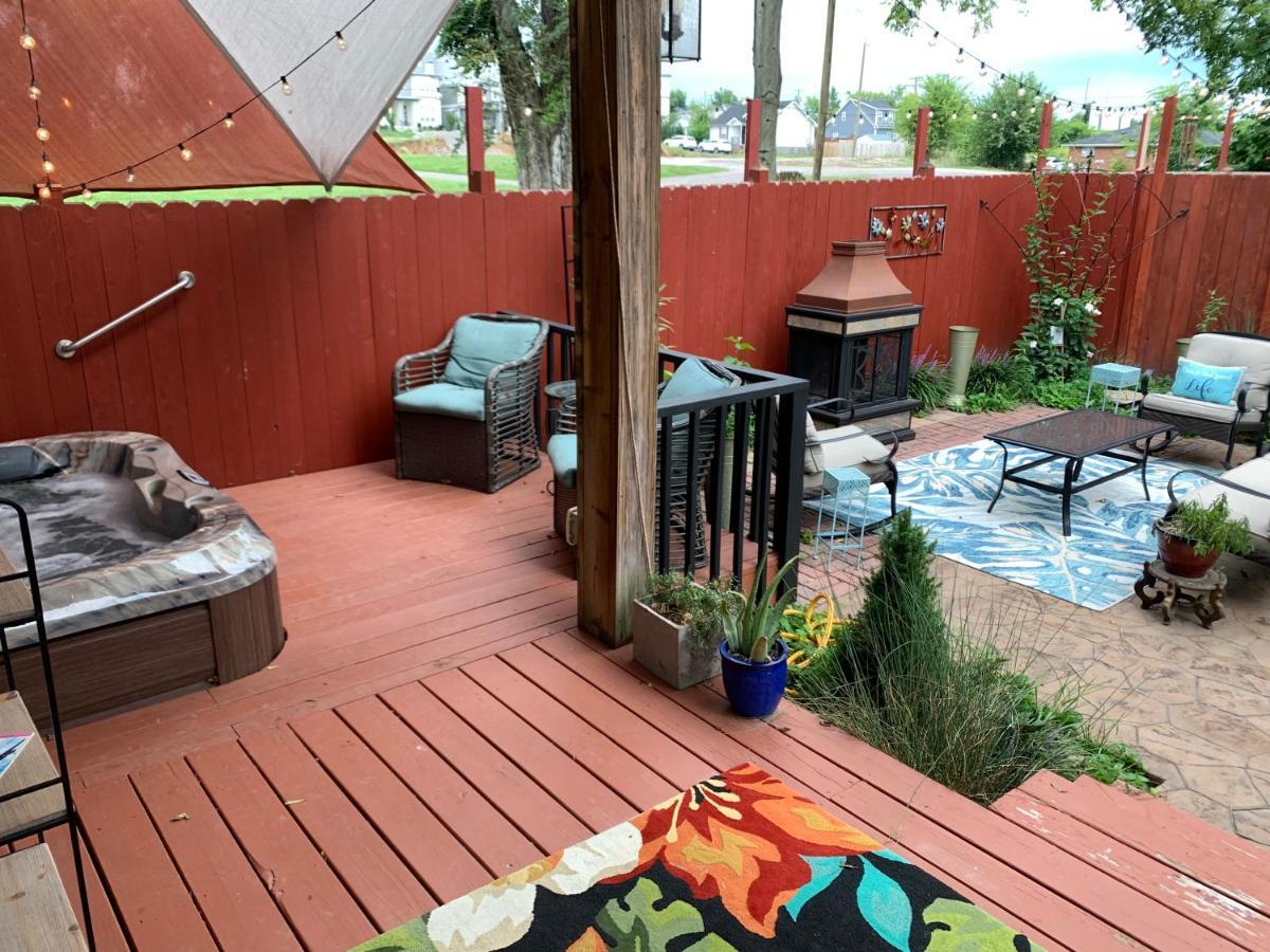 Vacation Home 5 Mins To Down Town 2 Bedrooms 2 Baths Garden Area Hot Tub Nashville Dış mekan fotoğraf